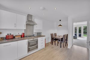 Breakfast Kitchen- click for photo gallery